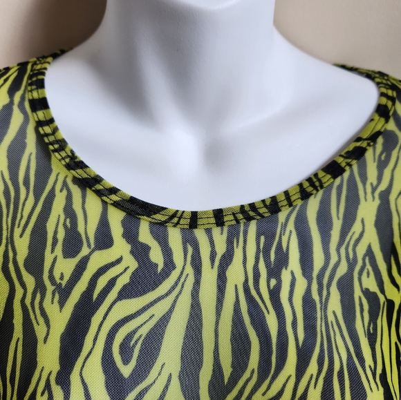 Wild fable top ladies long sleep green zebra mesh size L - Picture 3 of 6